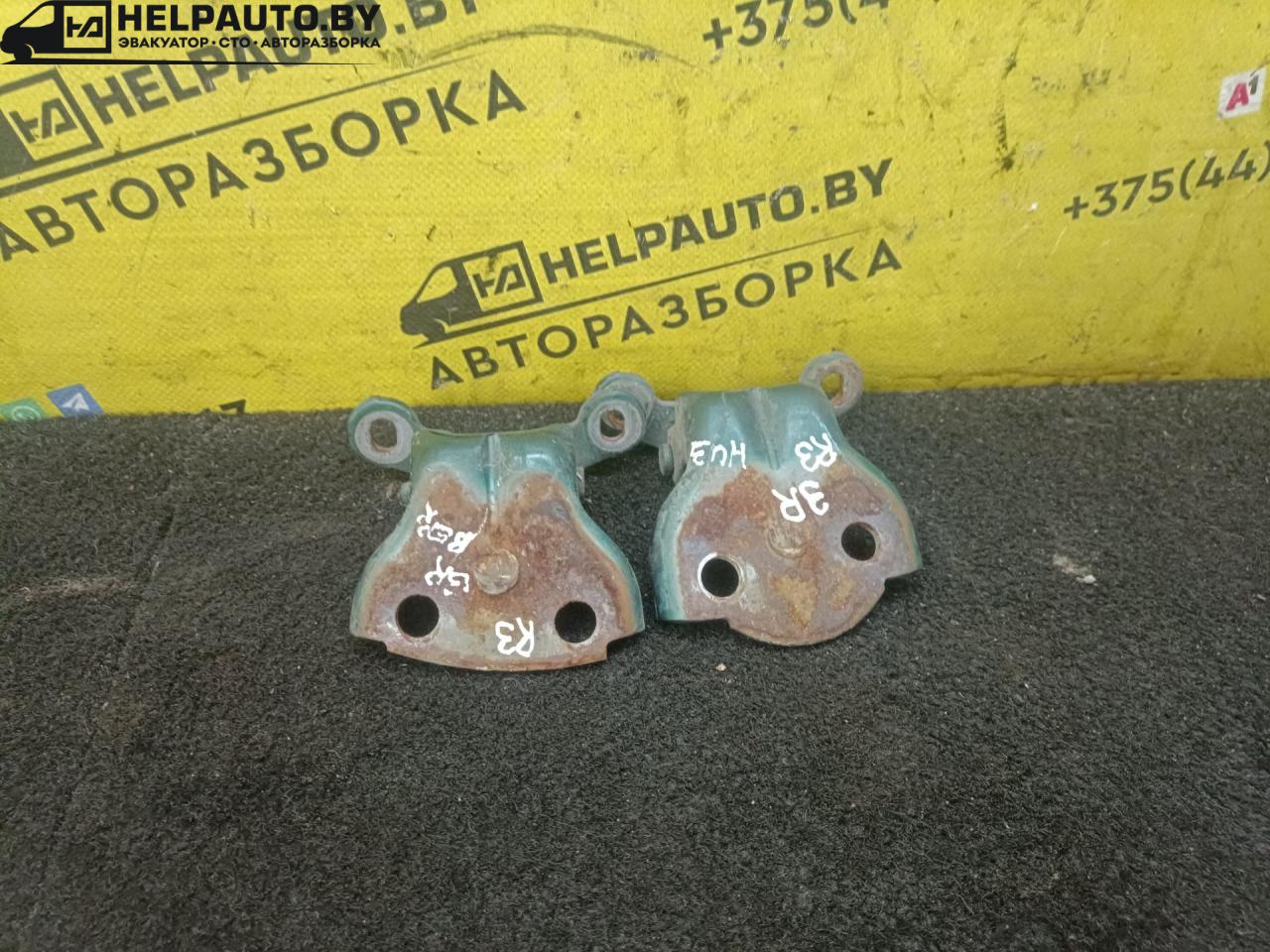 петля двери Rover 400 Series 2 поколение 1998, 1.6 л., бензин, МКПП, зеленый, хетчбэк 5 дв. - фото №1
