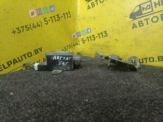 замок багажника Nissan Maxima A32 2000, 3.0 л., VQ30DE, бензин, МКПП, бордовый, седан