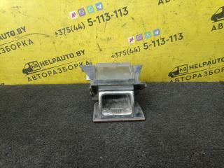 пепельница Nissan Maxima A32 2000, 3.0 л., VQ30DE, бензин, МКПП, бордовый, седан