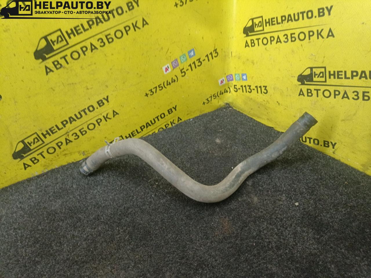 патрубок радиатора Kia Shuma 1 поколение 1999, 1.5 л., BFD, бензин, МКПП, зеленый, хетчбэк 5 дв., передний привод - фото №1