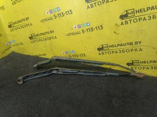 щеткодержатель (поводок стеклоочистителя, дворник) Toyota Carina E 1 поколение 1997, 2.0 л., дизель, МКПП, зеленый, седан
