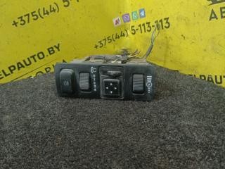 кнопка (выключатель) Mitsubishi Carisma 1 поколение 1997, 1.9 л., F8QT, дизель, МКПП, зеленый, хетчбэк 5 дв.