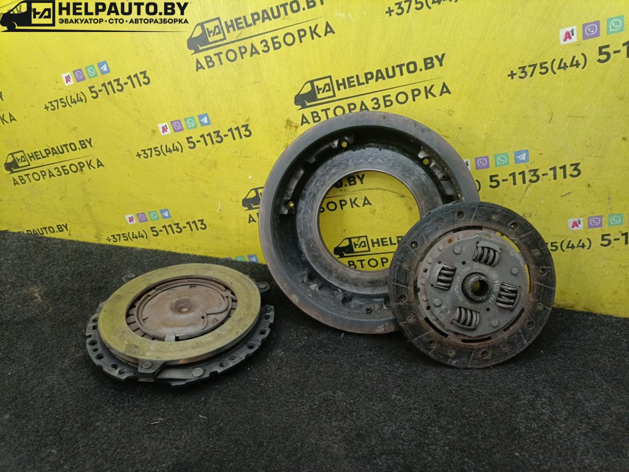 комплект сцепления Volkswagen Golf 2 поколение 1988, 1.6 л., 1F, бензин, МКПП, белый, хетчбэк 5 дв. - фото №1