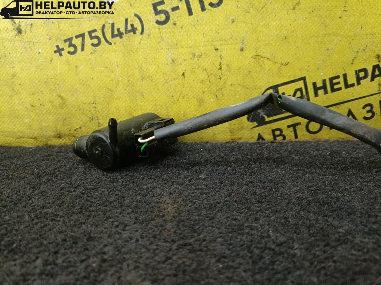 насос (моторчик) омывателя стекла Peugeot 405 1 поколение 1991, 1.8 л., дизель, МКПП, красный, универсал - фото №1