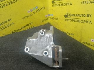 кронштейн двигателя Chrysler Voyager 3 поколение 1998, 2.4 л., EDZ, бензин, МКПП, зеленый, минивэн, передний привод