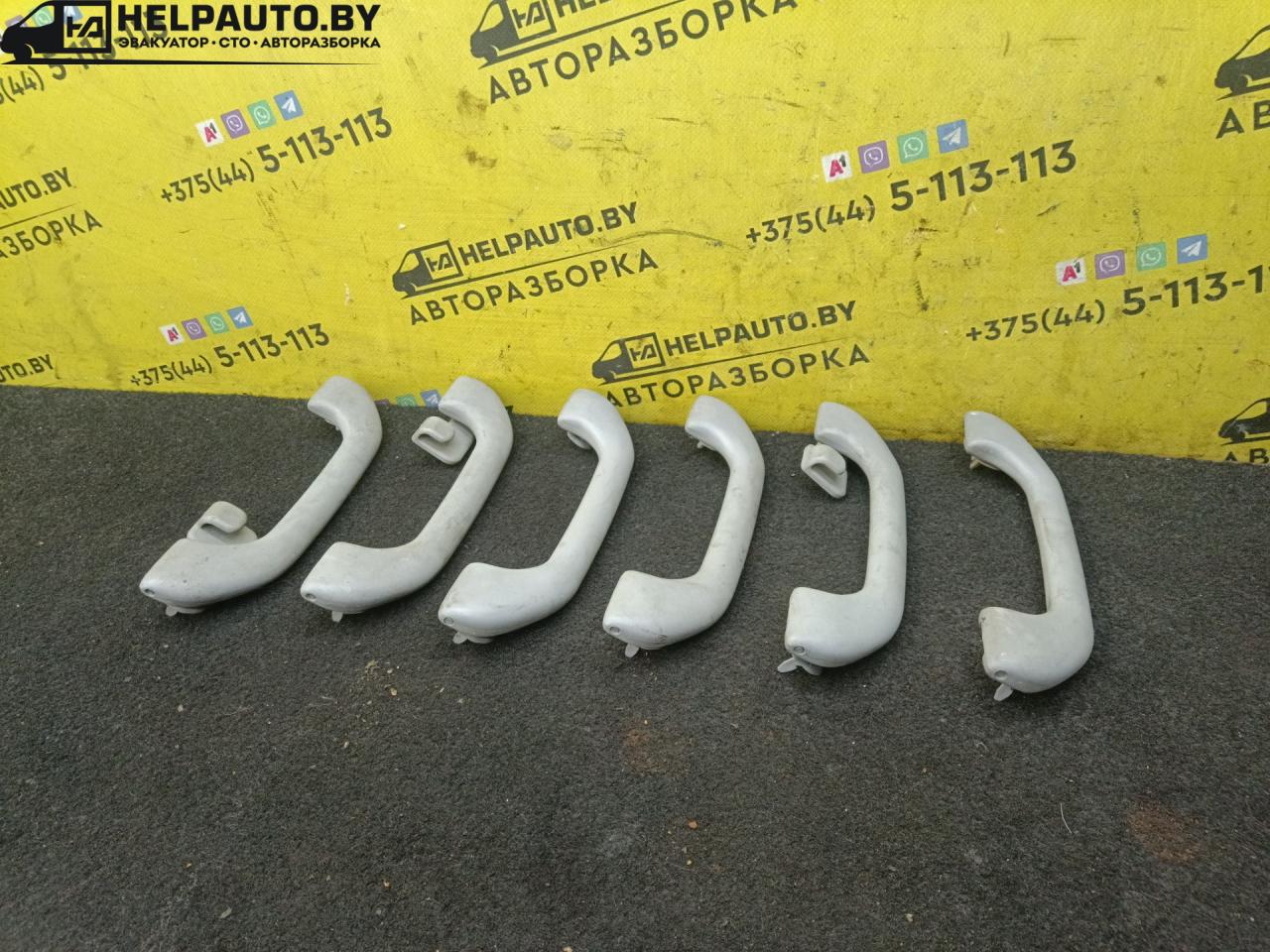 ручка внутренняя потолочная Mitsubishi Galant 8 поколение 1998, 2.0 л., бензин, АКПП, зеленый, универсал - фото №1