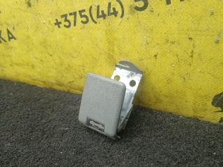 ручка открывания капота Mitsubishi Galant 8 поколение 1998, 2.0 л., бензин, АКПП, зеленый, универсал