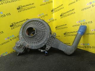 корпус воздушного фильтра Mazda 121 2 поколение 1995, 1.3 л., бензин, МКПП, синий, седан