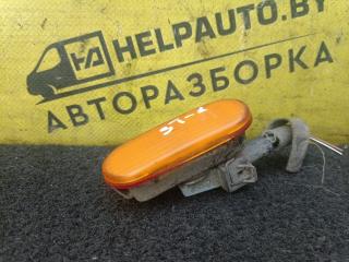 повторитель передний левый SEAT Toledo 1 поколение [рестайлинг] 1998, 1.6 л., AFT, бензин, МКПП, красный, хетчбэк 5 дв.