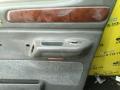 обшивка двери передняя правая SsangYong Musso 1 поколение 1997, 2.9 л., MB-OM 662, дизель, АКПП, зеленый, внедорожник 5 дв. - фото №2