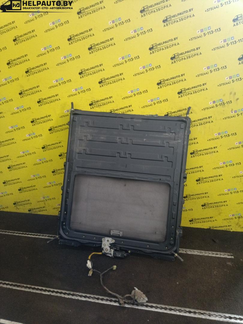 люк Mitsubishi Space Wagon 2 поколение (Typ N30/N40) 1994, 2.0 л., 4D68 T, дизель, МКПП, серый, минивэн - фото №1
