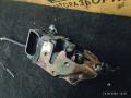 замок двери задней левой Daewoo Lanos T100 1997, 1.5 л., бензин, МКПП, белый, седан, передний привод - фото №3
