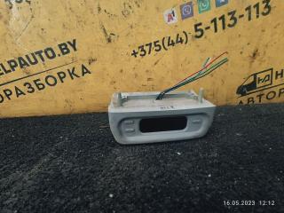 часы Daewoo Nubira J100 1998, 2.0 л., бензин, МКПП, красный / зеленый, седан