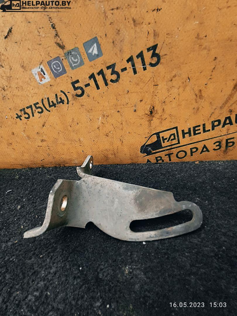 натяжитель Fiat Palio 1 поколение 1998, 1.2 л., бензин, МКПП, передний привод - фото №1