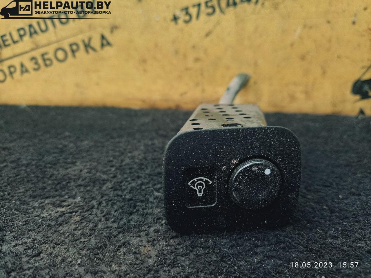 кнопка освещения панели приборов Honda Accord 5 поколение 1995, 2.0 л., F20B, бензин, АКПП, черный, седан - фото №1