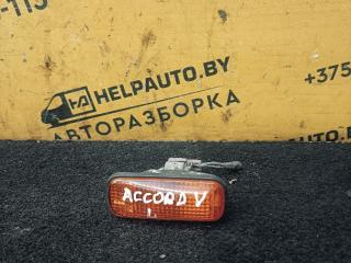 повторитель передний левый Honda Accord 5 поколение 1995, 2.0 л., F20B, бензин, АКПП, черный, седан