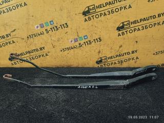 щеткодержатель (поводок стеклоочистителя, дворник) Honda Accord 5 поколение 1995, 2.0 л., F20B, бензин, АКПП, черный, седан