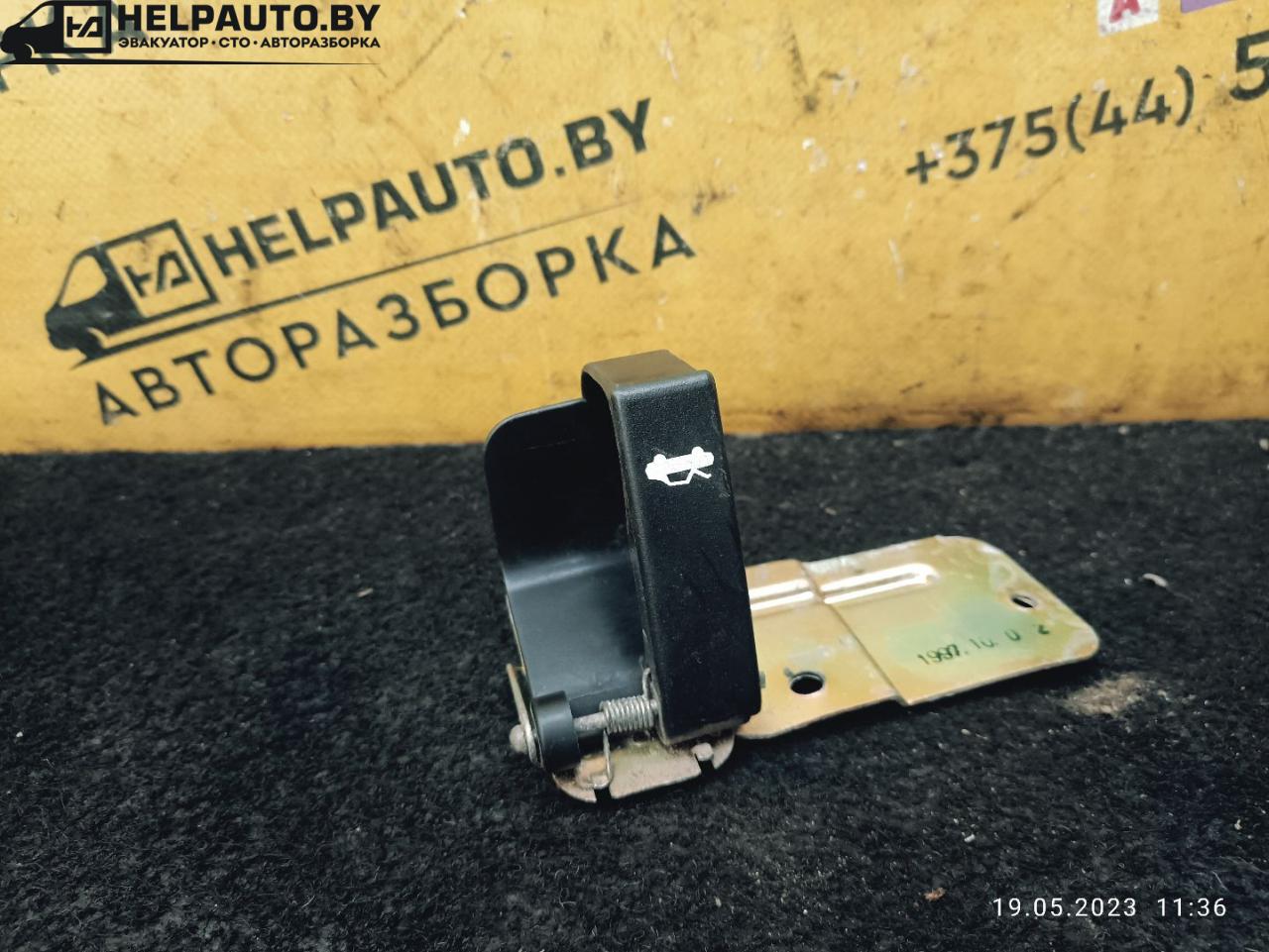 ручка открывания капота Daewoo Nubira J100 1998, 2.0 л., бензин, МКПП, красный / зеленый, седан - фото №1