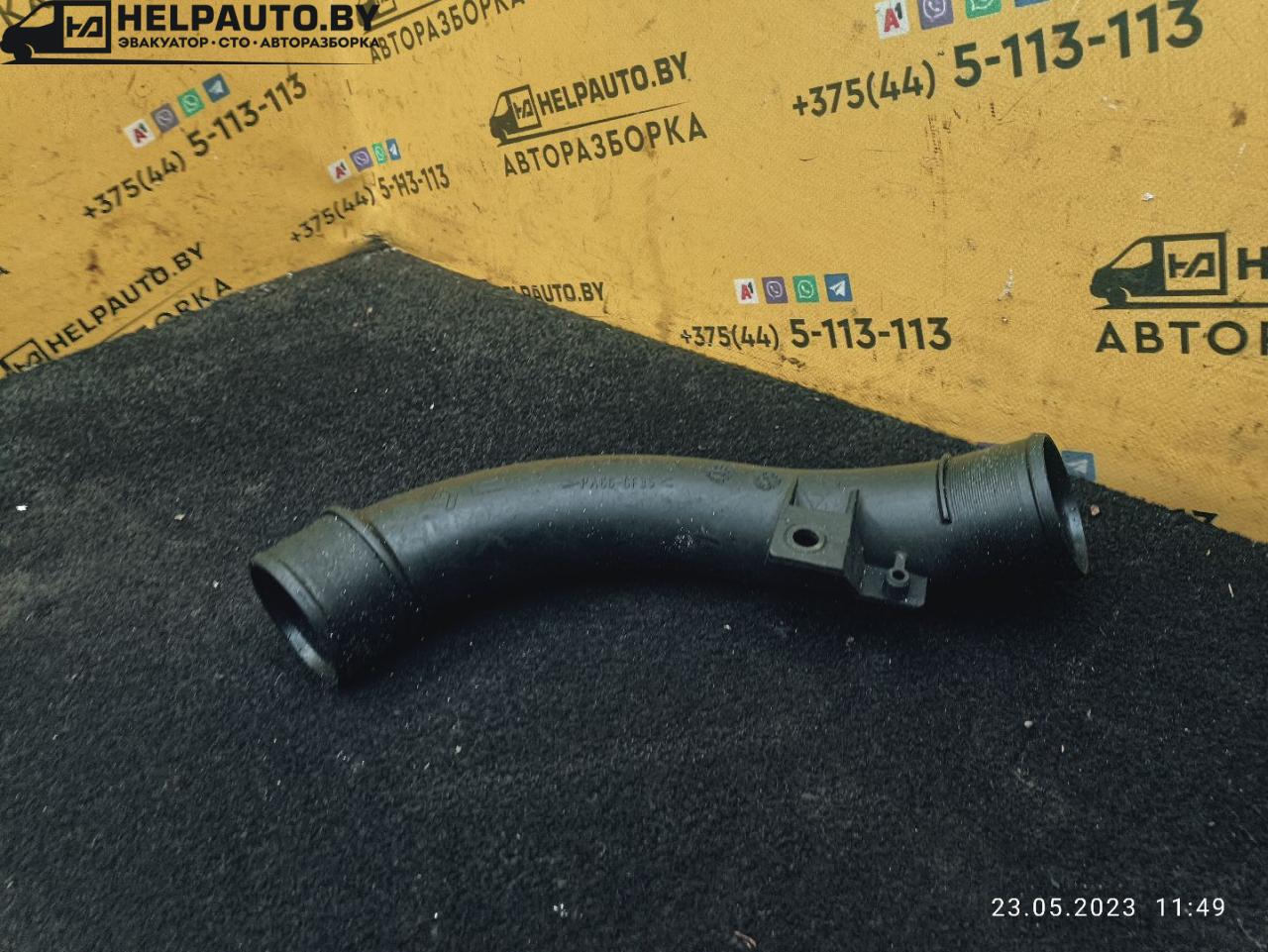 патрубок воздушного фильтра Renault Scenic 1 поколение 1998, 1.9 л., дизель, МКПП, серый, минивэн - фото №1