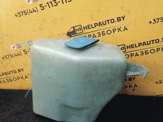 бачок омывателя Volkswagen Passat B3 1989, 1.9 л., дизель, МКПП, белый, универсал, передний привод