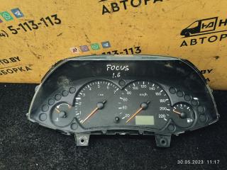 щиток приборов (приборная панель) Ford Focus 1 поколение [рестайлинг] 2003, 1.6 л., бензин, МКПП, серебристый, седан