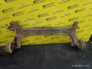 балка подвески задняя Renault Twingo 1 поколение 1998, 1.2 л., бензин, МКПП, зелёный металлик, хетчбэк 3 дв.