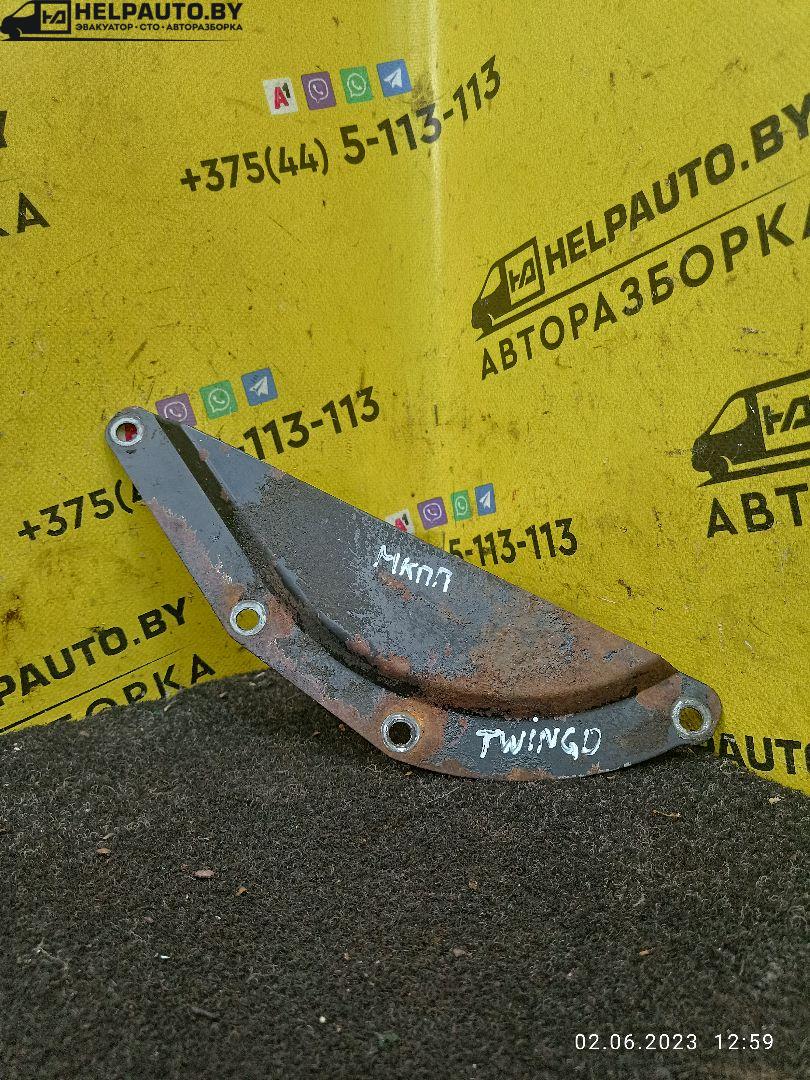 Прокладка КПП (пластина) Renault Twingo 1 поколение 1998, 1.2 л., бензин, МКПП, зелёный металлик, хетчбэк 3 дв. - фото №1