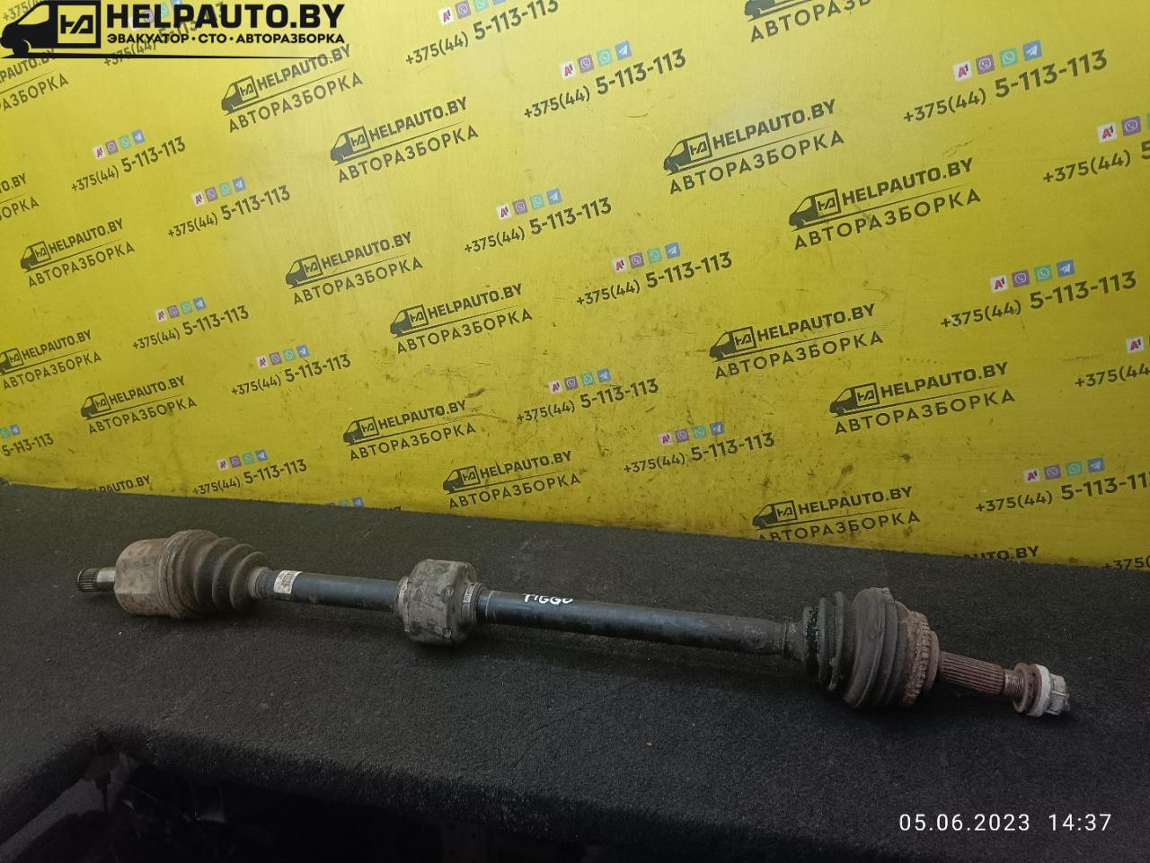 полуось передняя правая (приводной вал, ШРУС) Chery Tiggo (T11) 1 поколение 2008, 1.6 л., бензин, МКПП, черный, внедорожник 5 дв. - фото №1