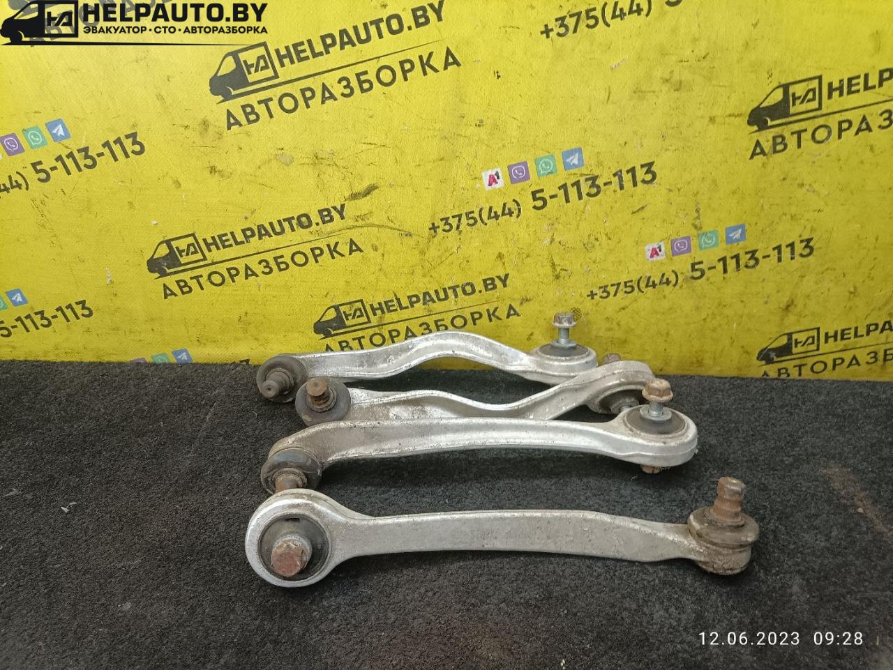 рычаг передний правый Audi A6 4B/C5 1999, 2.5 л., дизель, АКПП, зеленый, универсал - фото №1