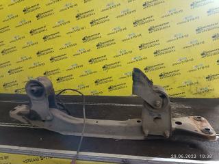балка подвески передняя (подрамник) Nissan Maxima A33 (2000 - 2005), 3.0 л., бензин, АКПП, белый, седан, передний привод, USA, VQ30