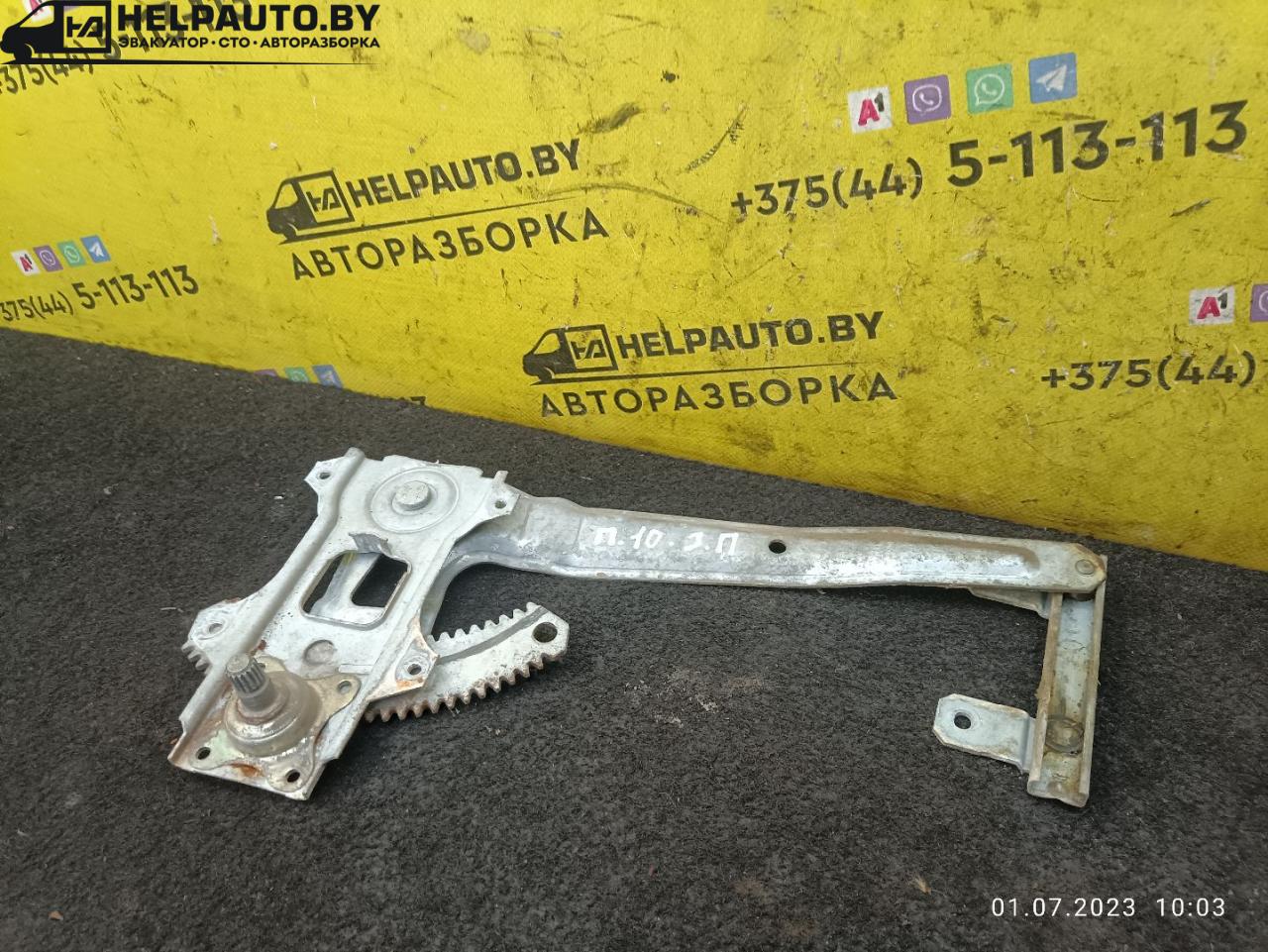 стеклоподъемник задний правый Nissan Primera P10 1996, 2.0 л., бензин, МКПП, серый, универсал - фото №1