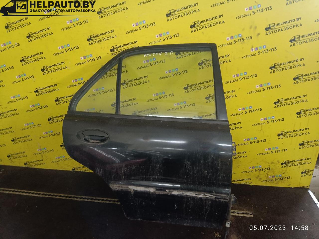 дверь задняя правая Proton Persona  1 поколение 1996, 1.5 л., бензин, МКПП, темный, хетчбэк 5 дв. - фото №1
