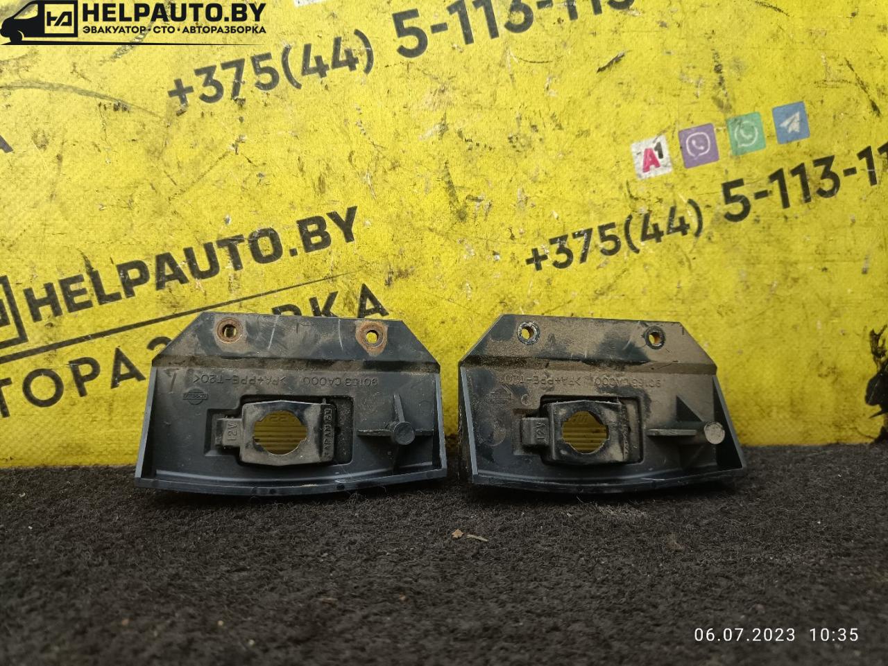 подсветка номера Nissan Murano Z50 2003, 3.5 л., бензин, АКПП, синий, внедорожник 5 дв. - фото №1