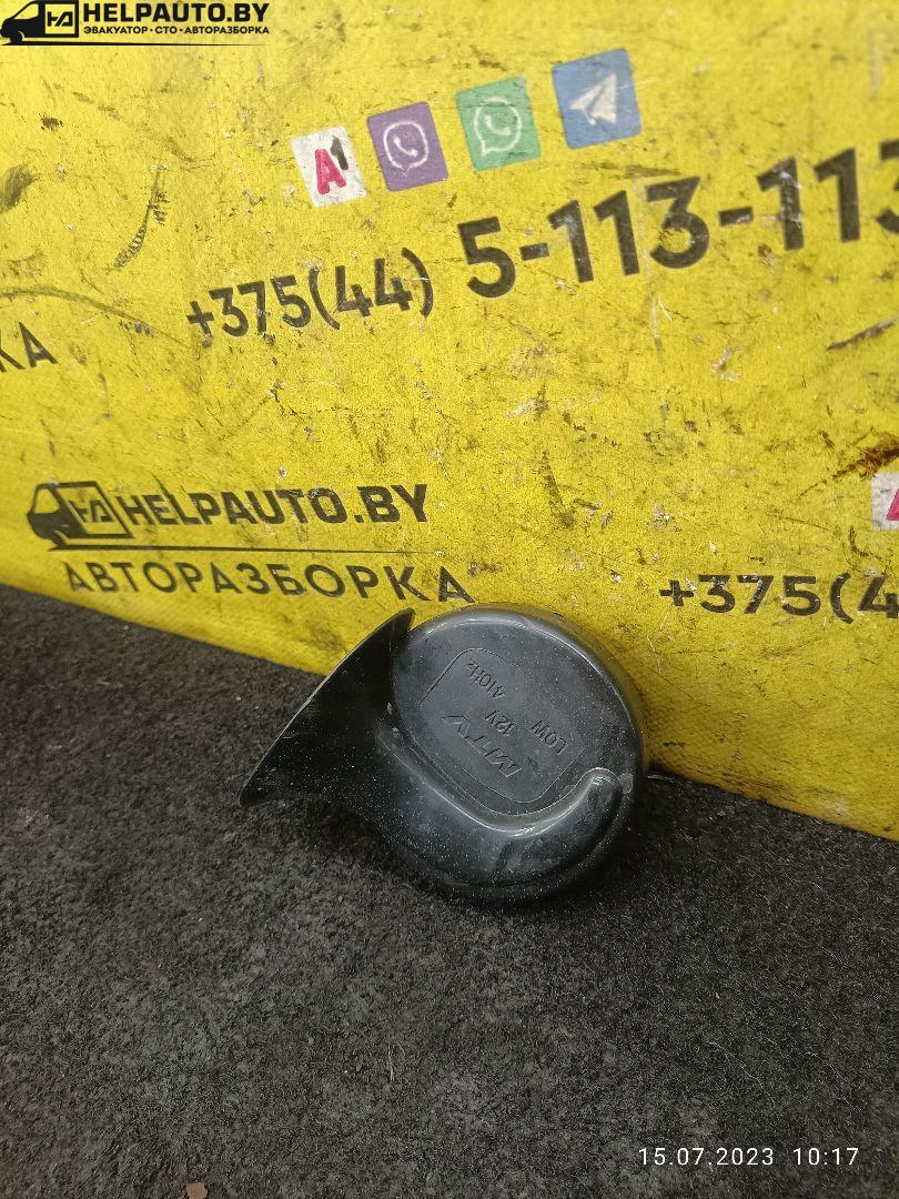 сигнал (клаксон) Fiat Punto 1 поколение 1997, 1.2 л., бензин, МКПП, белый, хетчбэк 5 дв. - фото №1