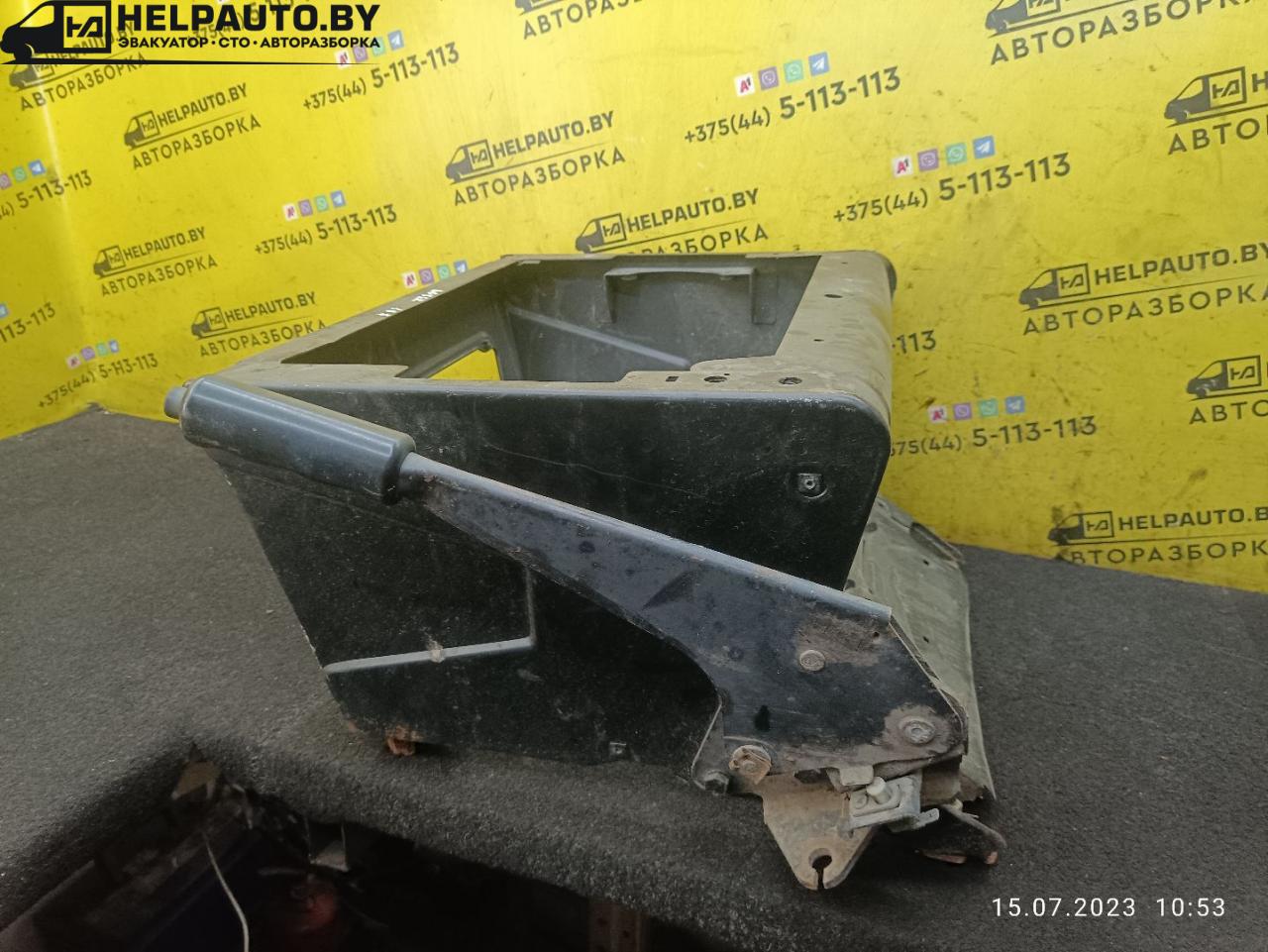 кронштейн (крепление) Peugeot Boxer 1 поколение 1999, 2.5 л., THY (DK5ATE), дизель, МКПП, белый, микроавтобус - фото №1