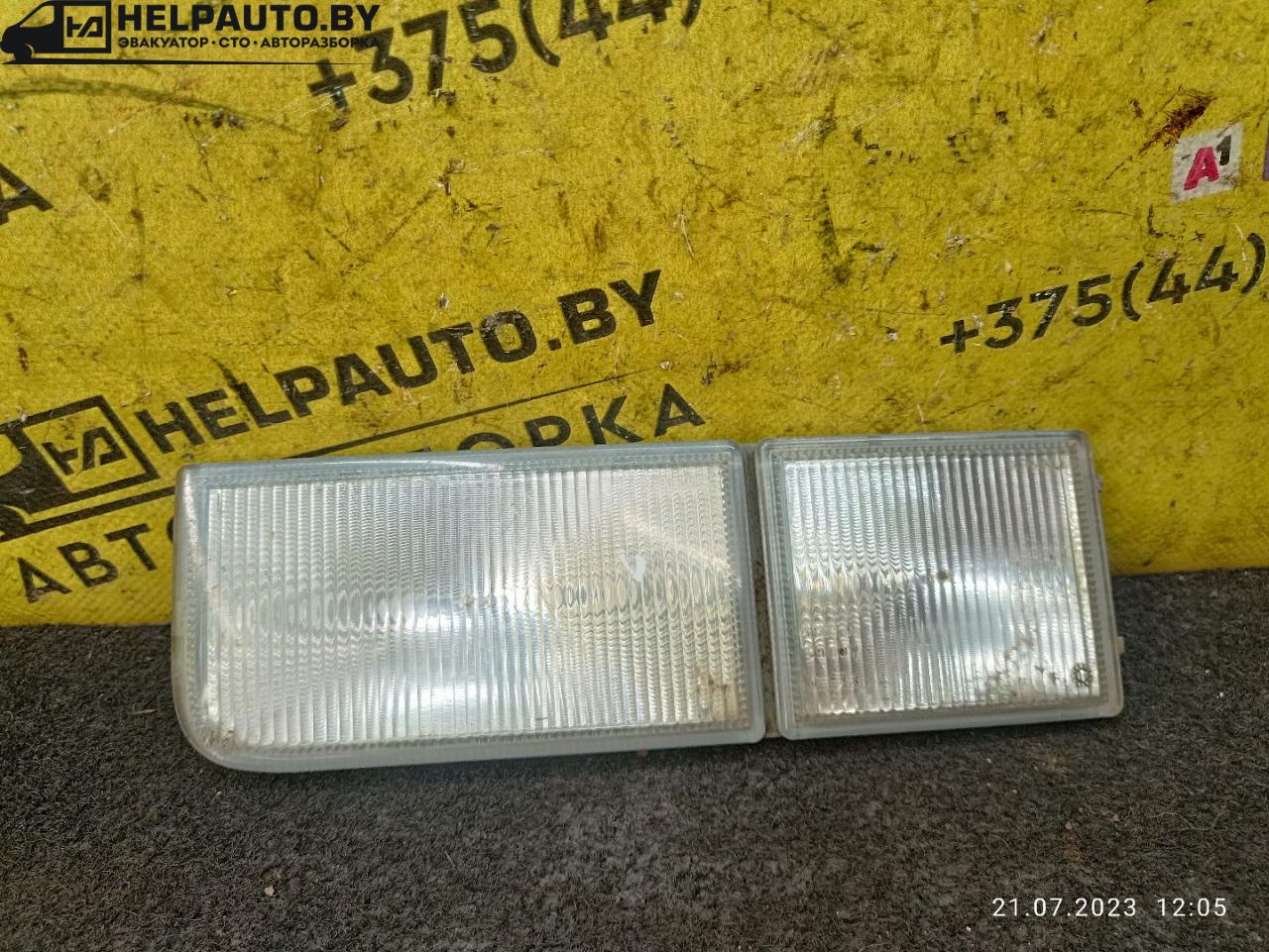 заглушка (решетка) в бампер Volkswagen Passat B4 1995, ZAO941777, 858051 - фото №1