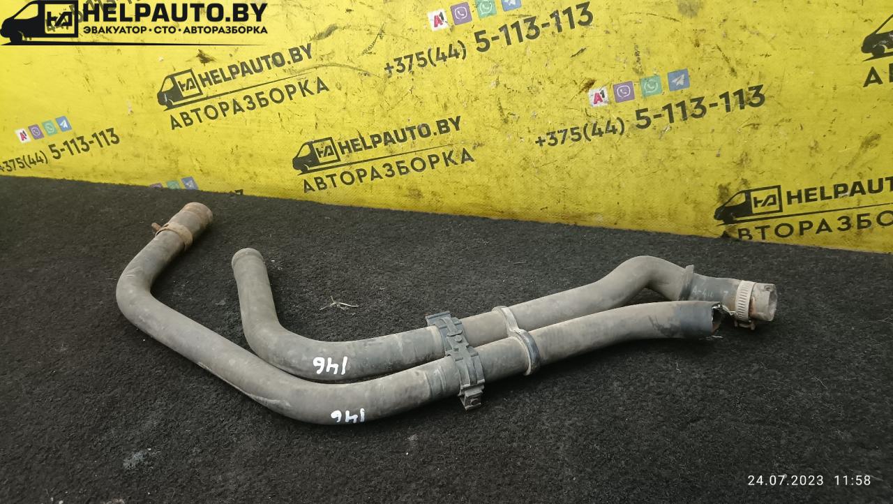 патрубок отопителя (печки) Alfa Romeo 146 1 поколение 930B 1996, 1.4 л., бензин, МКПП, черный, хетчбэк 5 дв. - фото №1