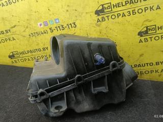 корпус воздушного фильтра Mazda 626 GE 1992, 1.8 л., бензин, МКПП, красный, хетчбэк 5 дв.
