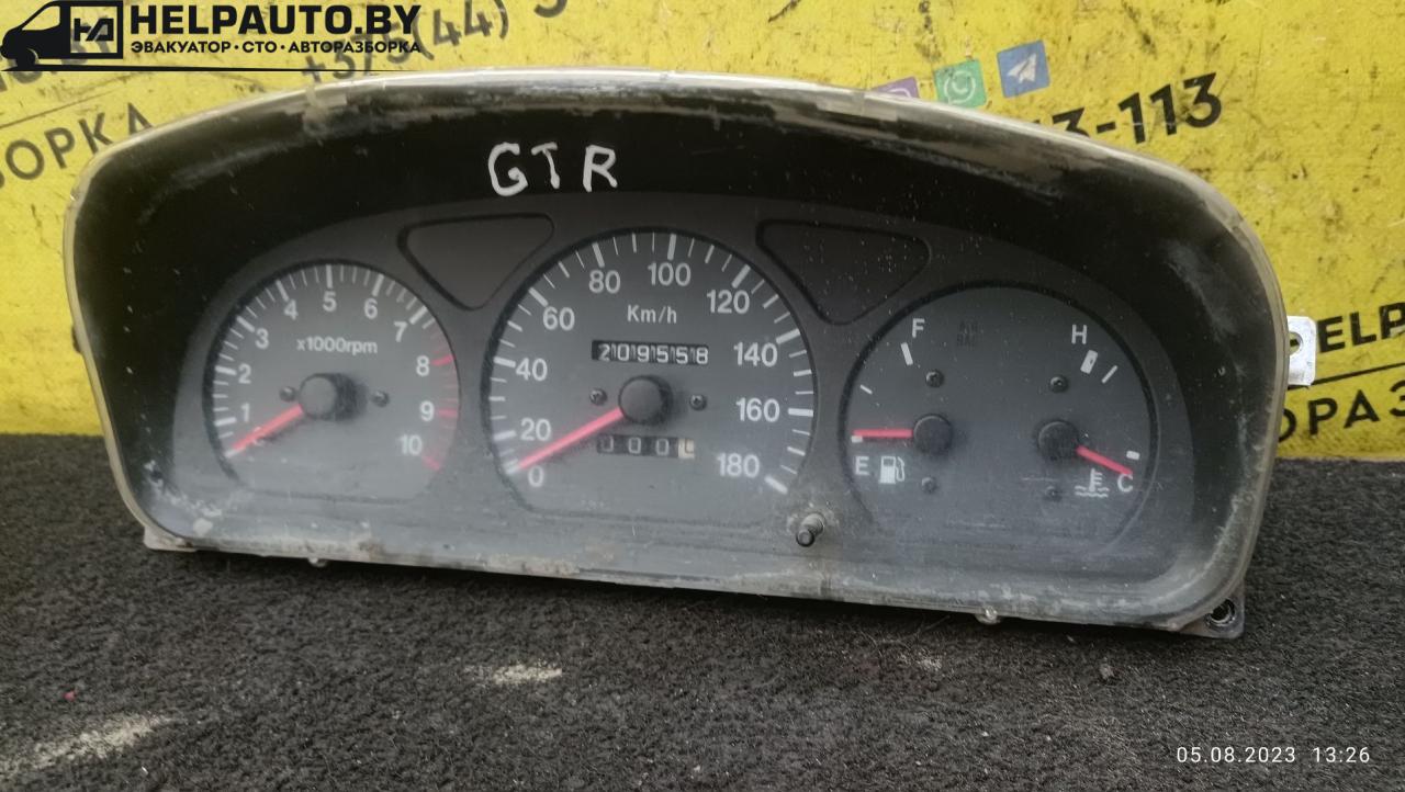 щиток приборов (приборная панель) Suzuki Wagon R 1 поколение 1998, 1.0 л., бензин, МКПП, фиолетовый, хетчбэк 5 дв. - фото №1