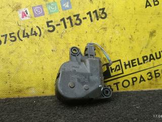 моторчик заслонки печки Dodge Caravan 4 поколение 2002, передний привод