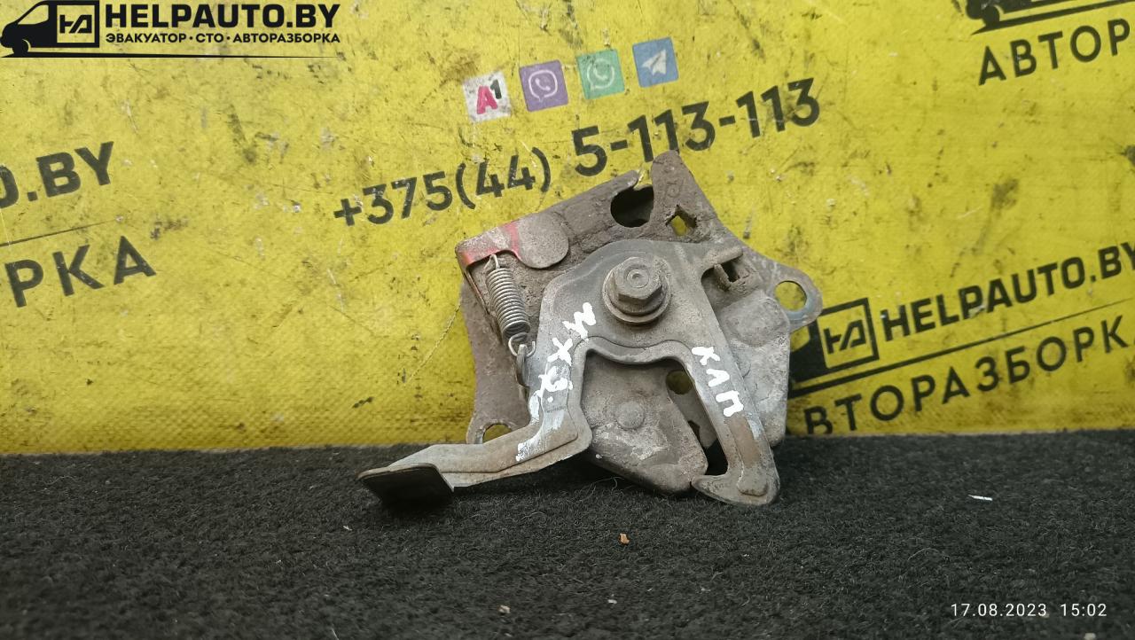 замок капота Mazda MX-3 1 поколение 1995, 1.6 л., бензин, МКПП, красный, хетчбэк 3 дв. - фото №1