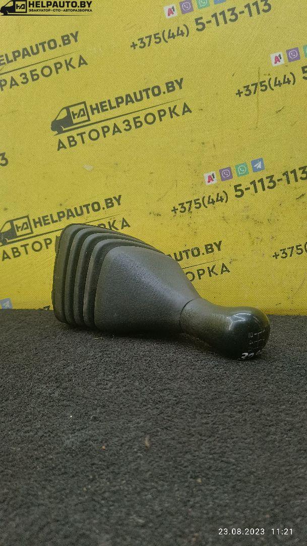 чехол рычага КПП Mazda 323 6 поколение 1998, 2.0 л., дизель, МКПП, синий, хетчбэк 3 дв. - фото №1