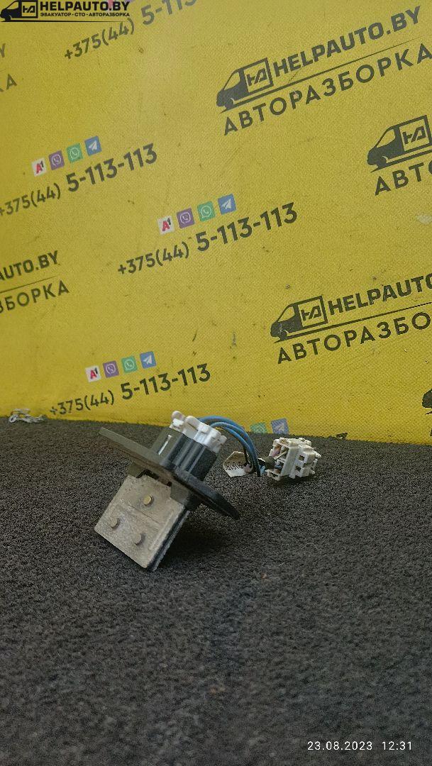 сопротивление печки Mazda 323 6 поколение 1998, 2.0 л., дизель, МКПП, синий, хетчбэк 3 дв. - фото №1