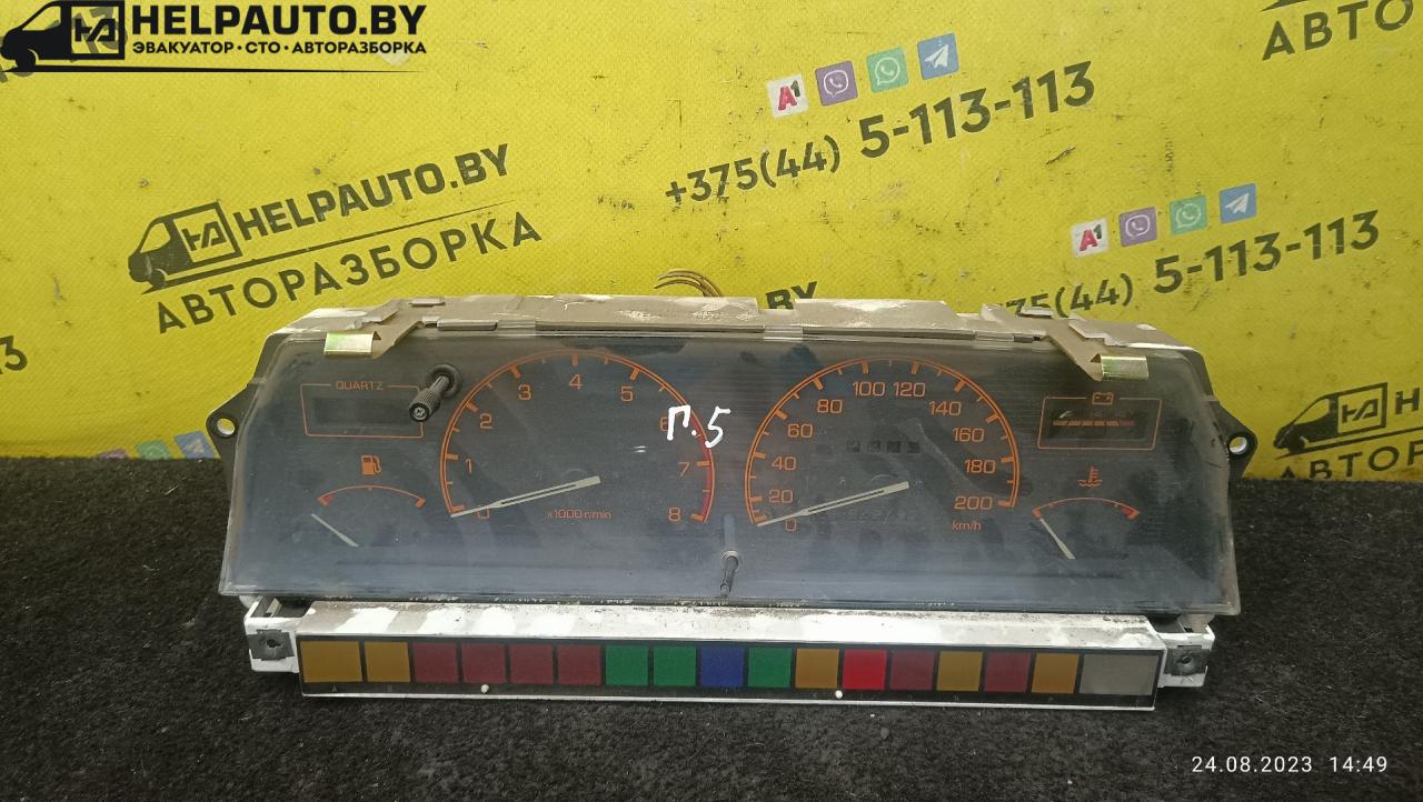 щиток приборов (приборная панель) Mitsubishi Galant 5 поколение 1985, 2.0 л., бензин, МКПП, черный, седан - фото №1