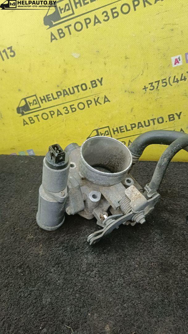 заслонка дроссельная Fiat Marea 1 поколение 1996, 1.8 л., бензин, МКПП, зеленый, седан - фото №1