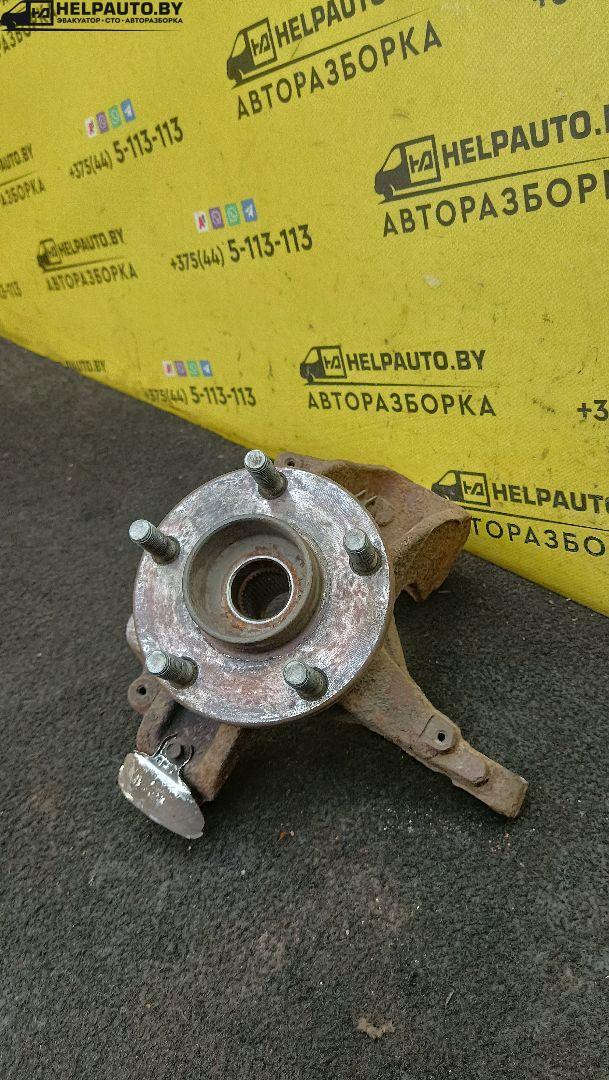 ступица передняя левая Ford C-Max 1 поколение 2007, 1.8 л., бензин, МКПП, передний привод - фото №1