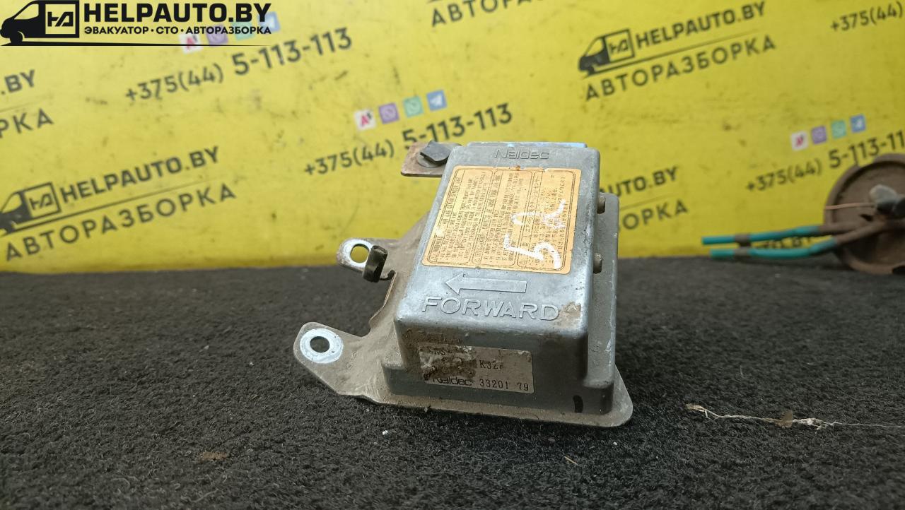 блок AirBag Mazda 626 GE 1992, 1.8 л., бензин, МКПП, красный, хетчбэк 5 дв., 3320179 - фото №1