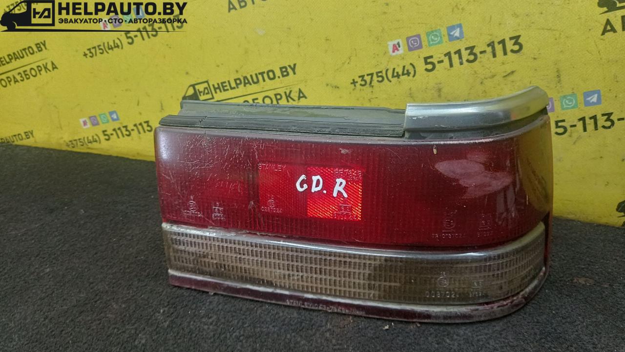 фонарь задний правый Mazda 626 3 поколение GD 1992, 1.8 л., бензин, МКПП, синий, седан - фото №1