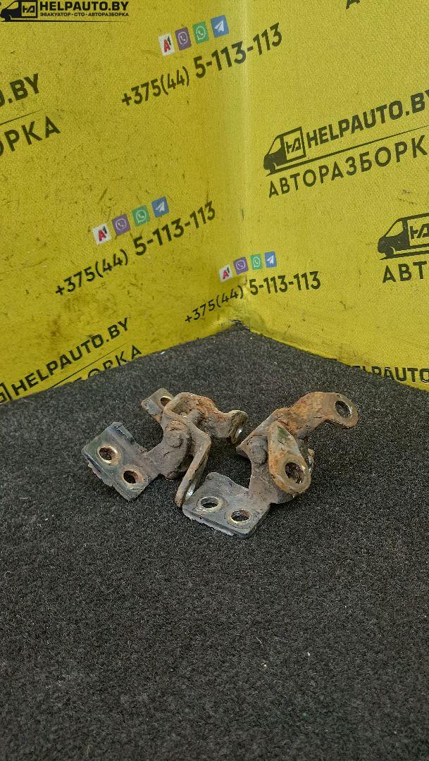 петля крышки багажника Chery Tiggo (T11) 1 поколение 2011, 1.6 л., бензин, МКПП, черный, внедорожник 5 дв. - фото №1