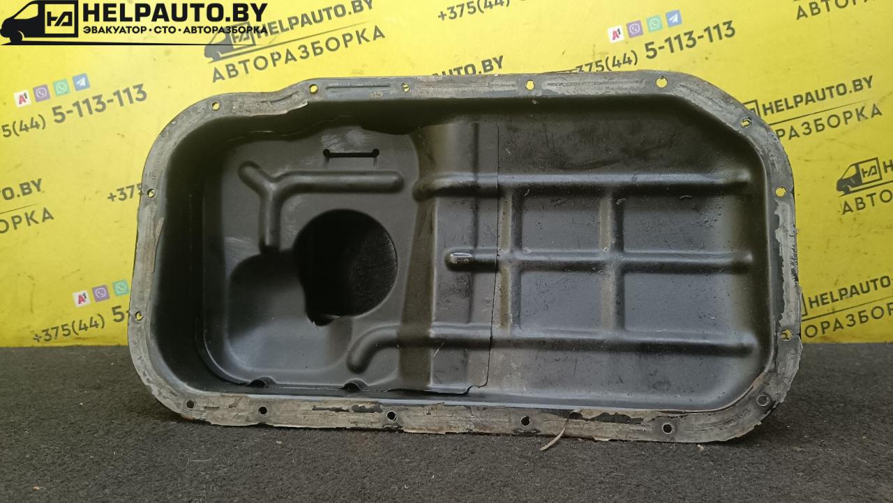масляный поддон Mitsubishi Space Wagon 2 поколение (Typ N30/N40) 1994, 1.8 л., бензин, МКПП, минивэн, передний привод - фото №1